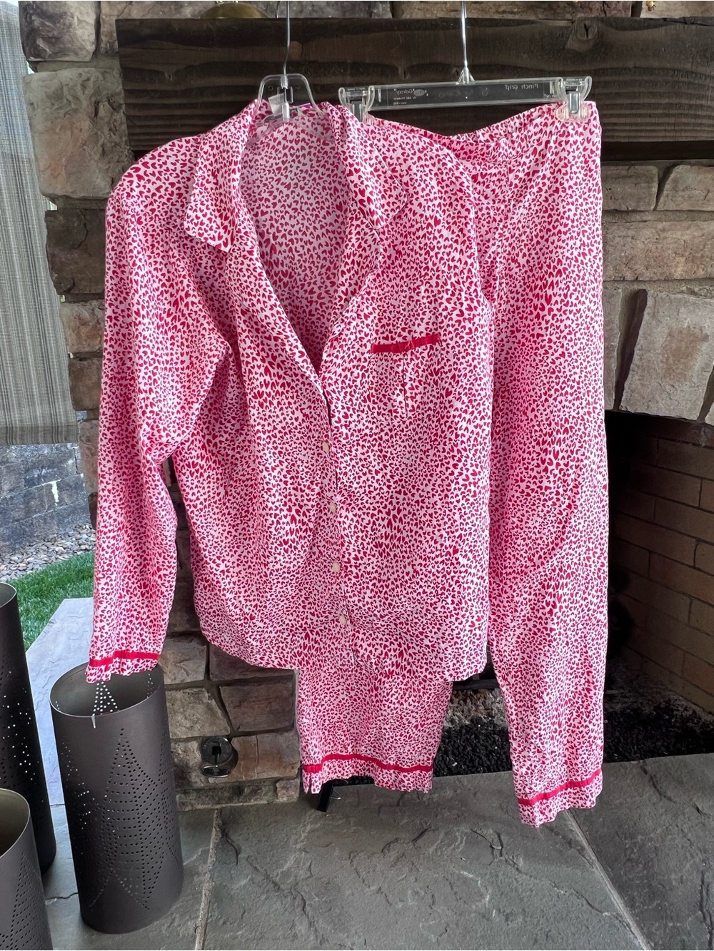 Victoria’s Secret Pink Heart-Print  Pajama  Set Large